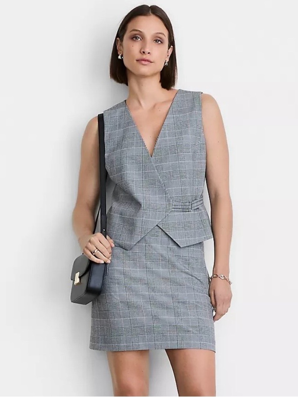 LOFT Versa Plaid Wrap Vest — Black & White - Picture 6 of 7